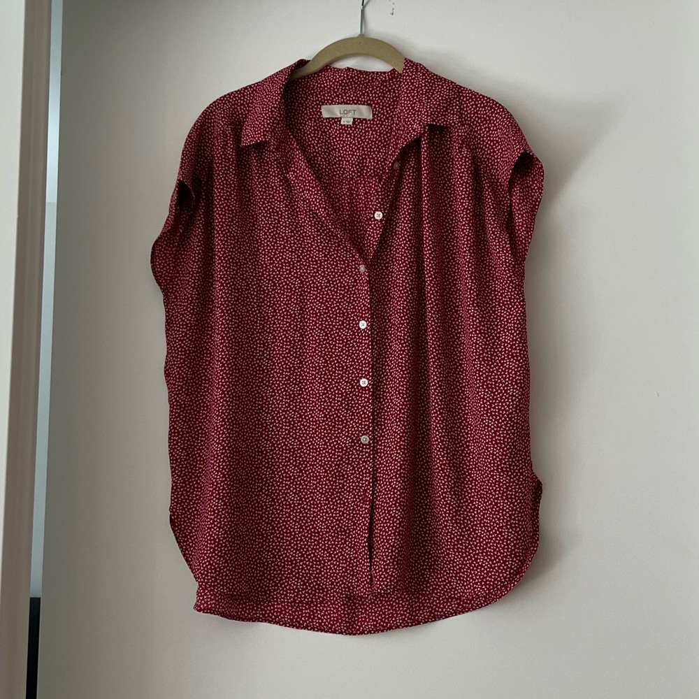 Anne Taylor Loft red and white button up blouse, size medium
